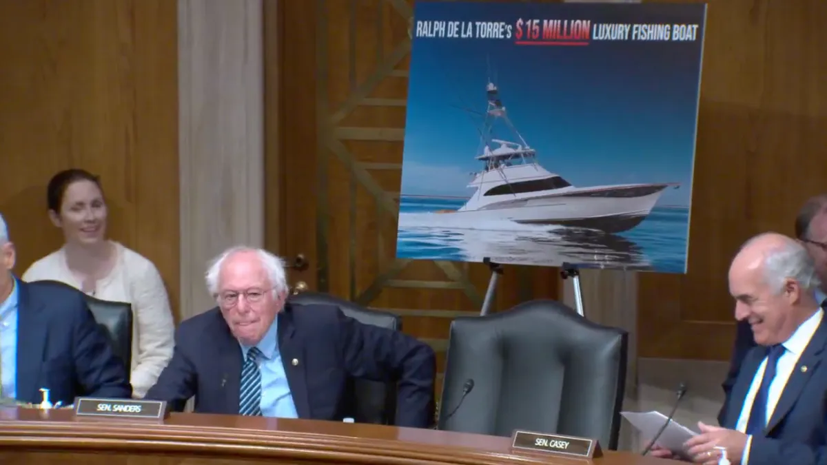 Bernie Sanders puts up picture of Ralph de la Torre's fishing boat